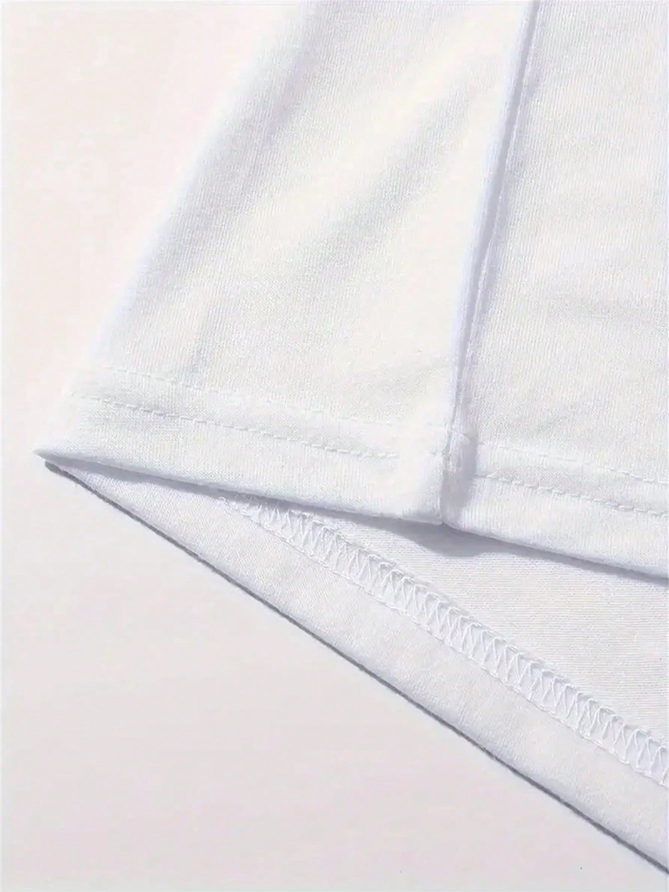 T-Shirt Graphique Pot De Miel Pour Femme - Haut Decontracte A Col Rond Et Manches Courtes Avec Motif Floral Et Abeille, Tissu Leger Et Respirant Pour Tenue Quotidienne,Halloween Clothes Women,Homecoming Dress,Halloween,Rave Outfits,Halloween Costumes1:1