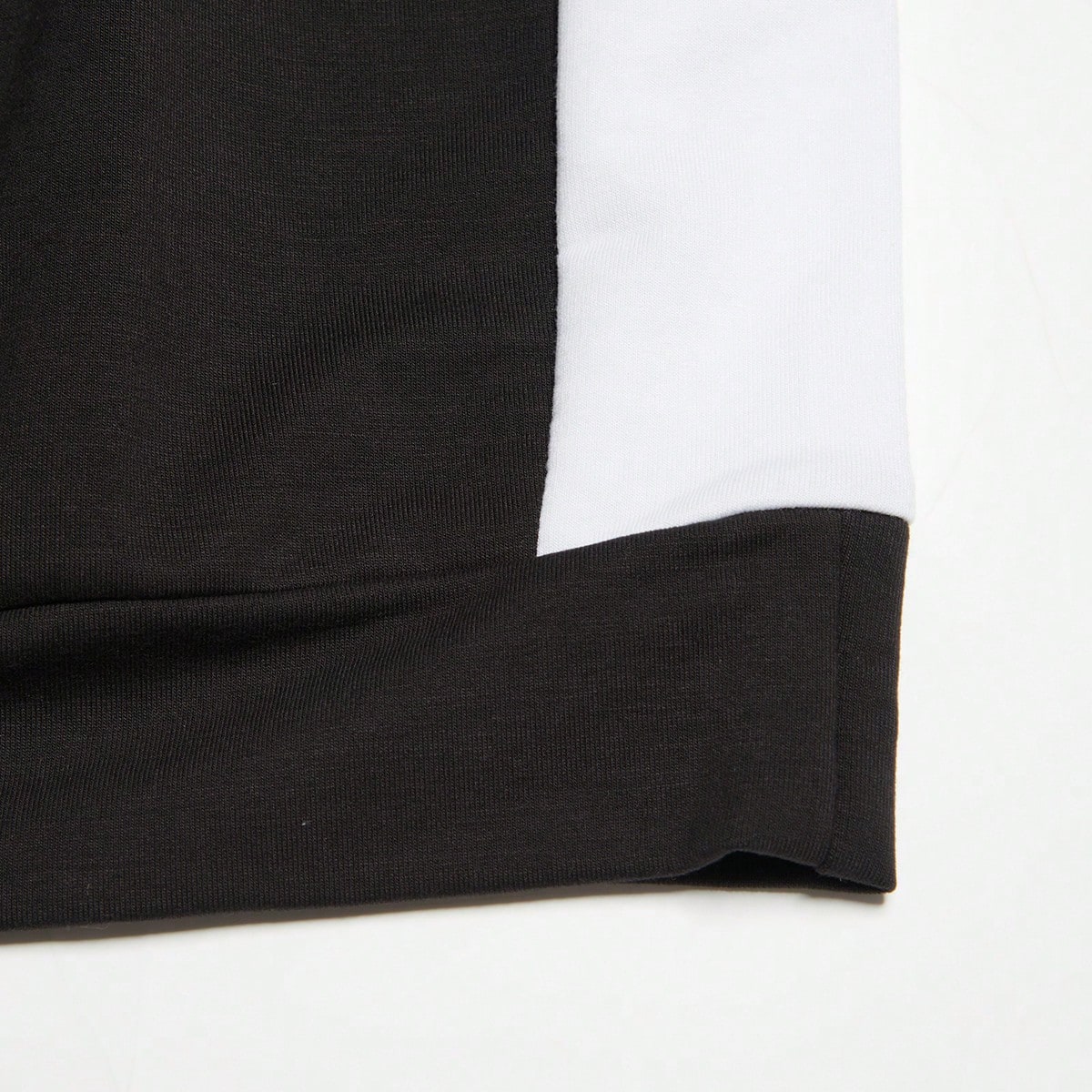 Puma Loose Fit Colorblock Round Neck Short Sleeve T-Shirt, Cropped High Waist Design, Casual &1:1