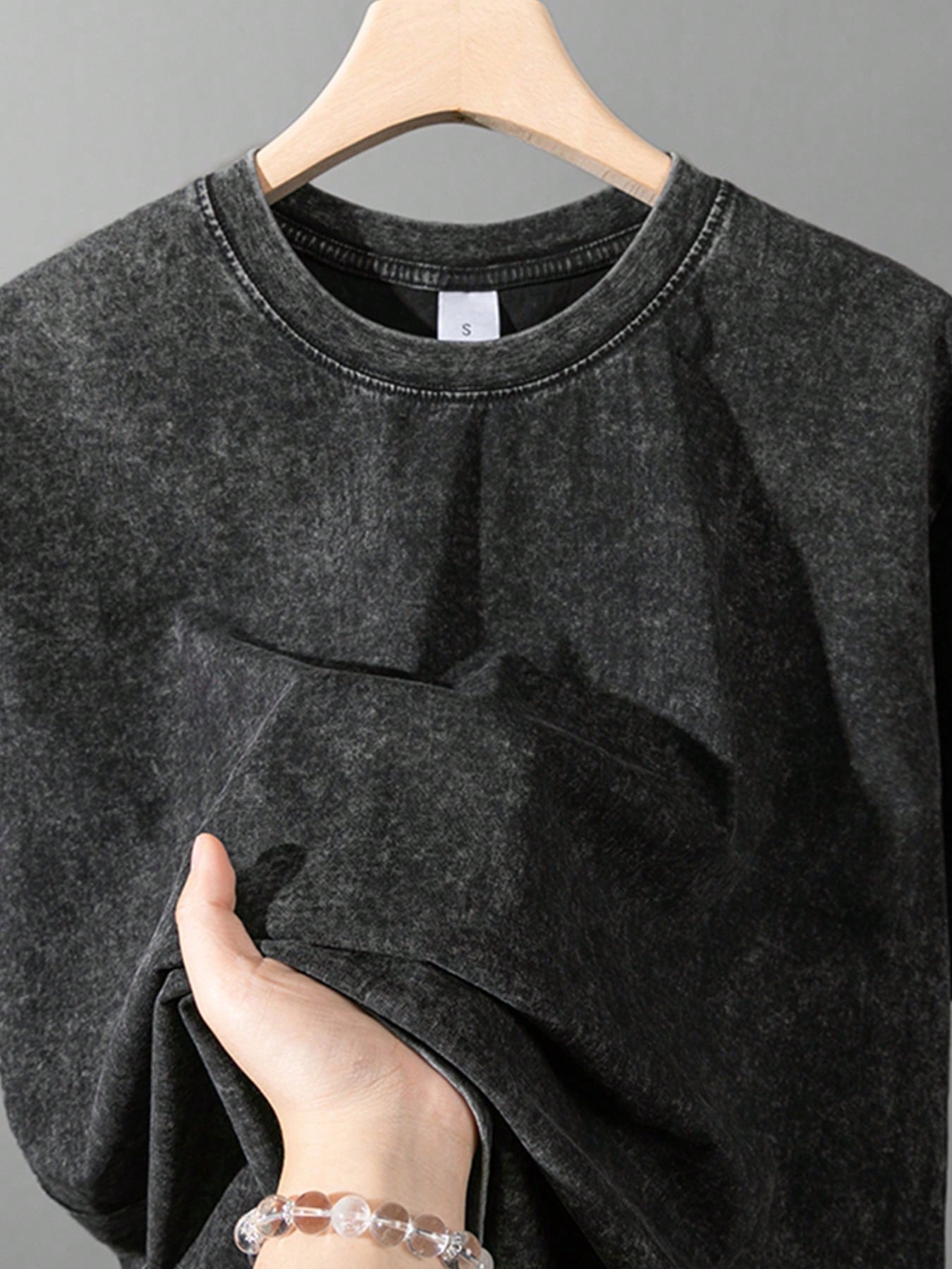 'GOD'  Unisex Christian Washed Shirt, Christian Scripture T-Shirt, Vintage Retro Washed Shirt Double Sided Printed (230 Heavyweight Pure Cotton T-Shirt) High Quality Christian T-Shirt, Christian Gifts, Men's And Women's Shirts, Comfortable, Fashion Christ