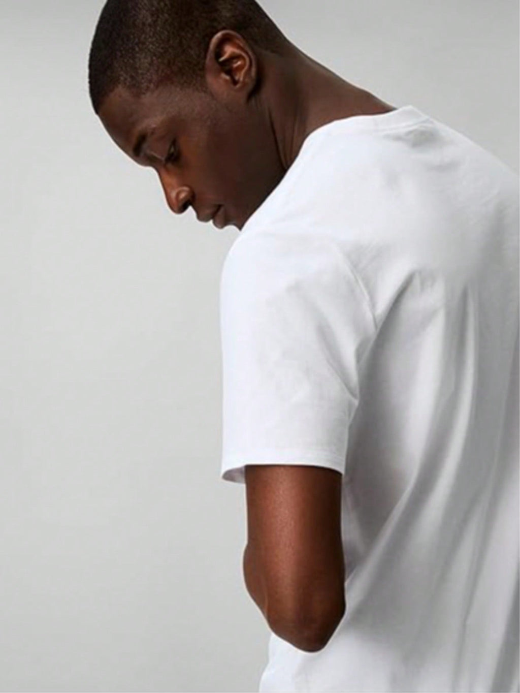 Calvin Klein Men's Signature White Logo Tee | Breathable Cotton Relaxed Fit (40DC813_103) | Limited Stock1:1