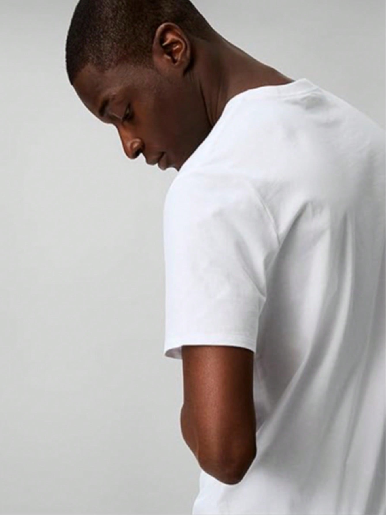 Calvin Klein Men's Signature White Logo Tee | Breathable Cotton Relaxed Fit (40DC813_103) | Limited Stock1:1