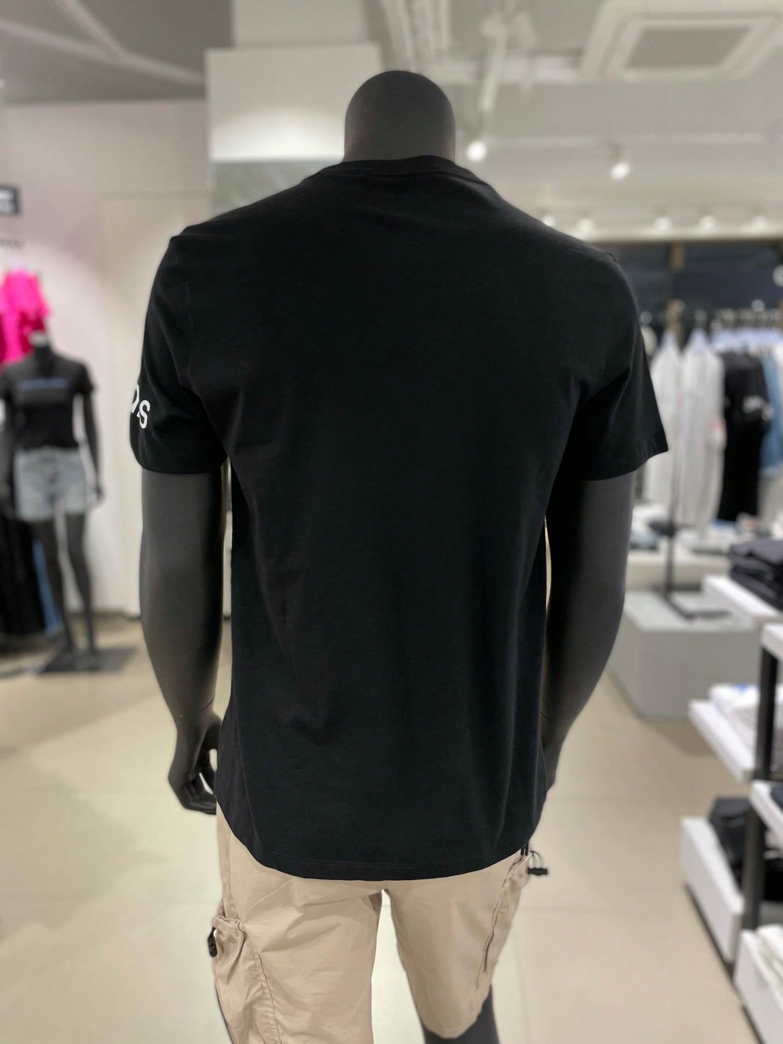 Calvin Klein Men's Short-Sleeve Crewneck T-Shirt With Letter Print | Style 40DC816-0101:1