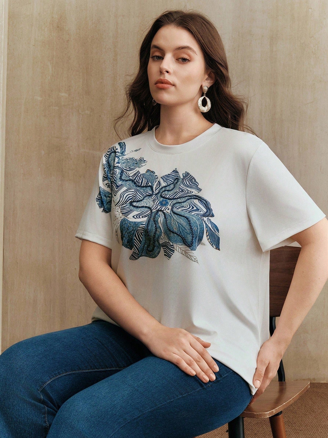 Anewsta Women's Fashion Luxury Casual Embroidered Beaded Print Short Sleeve Round Neck Plus Size T-Shirt1:1