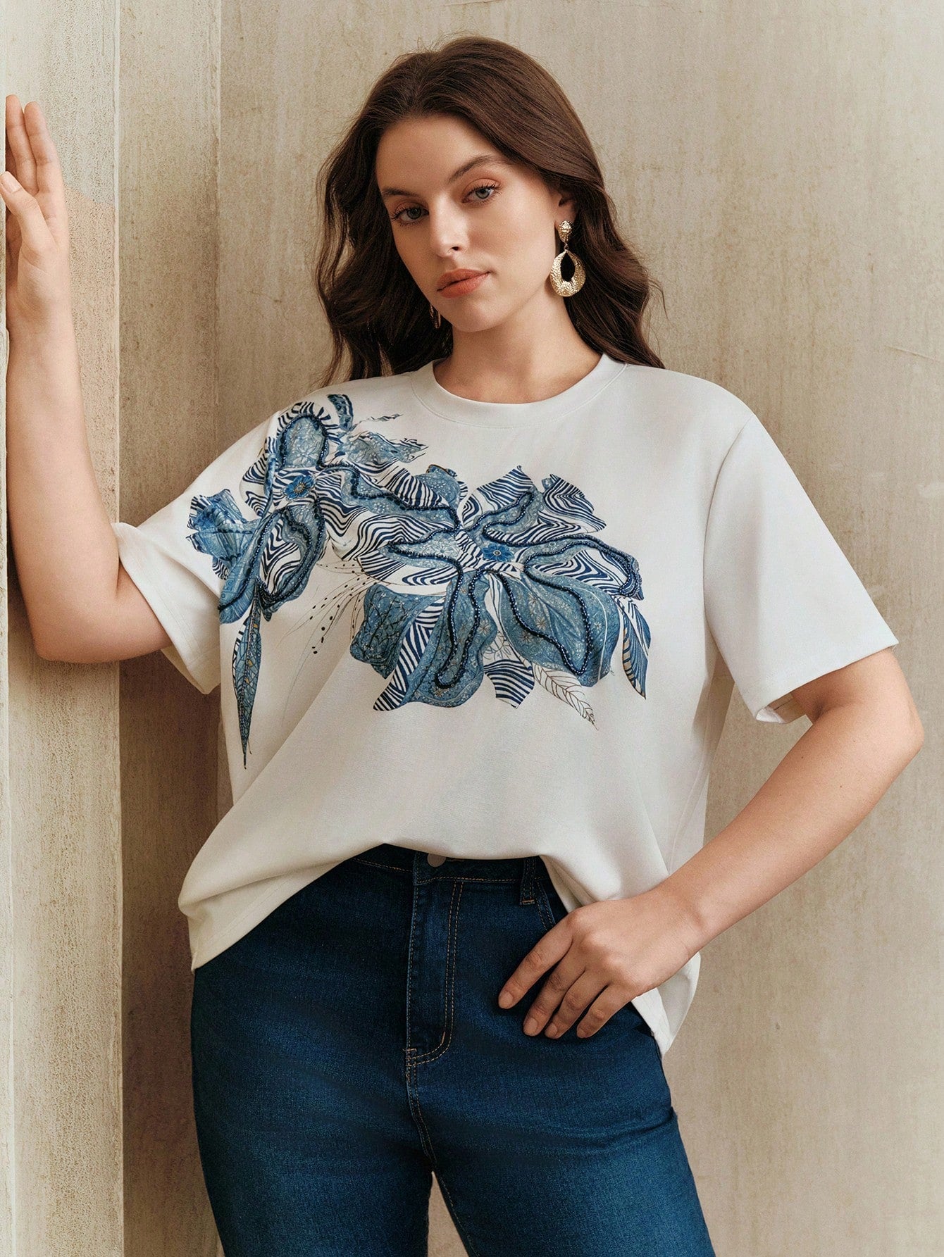 Anewsta Women's Fashion Luxury Casual Embroidered Beaded Print Short Sleeve Round Neck Plus Size T-Shirt1:1