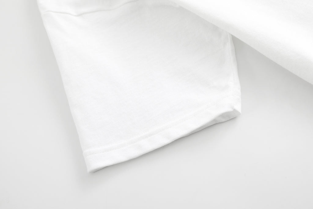 Children's 100% cotton T-shirts are suitable for ages 3-10.