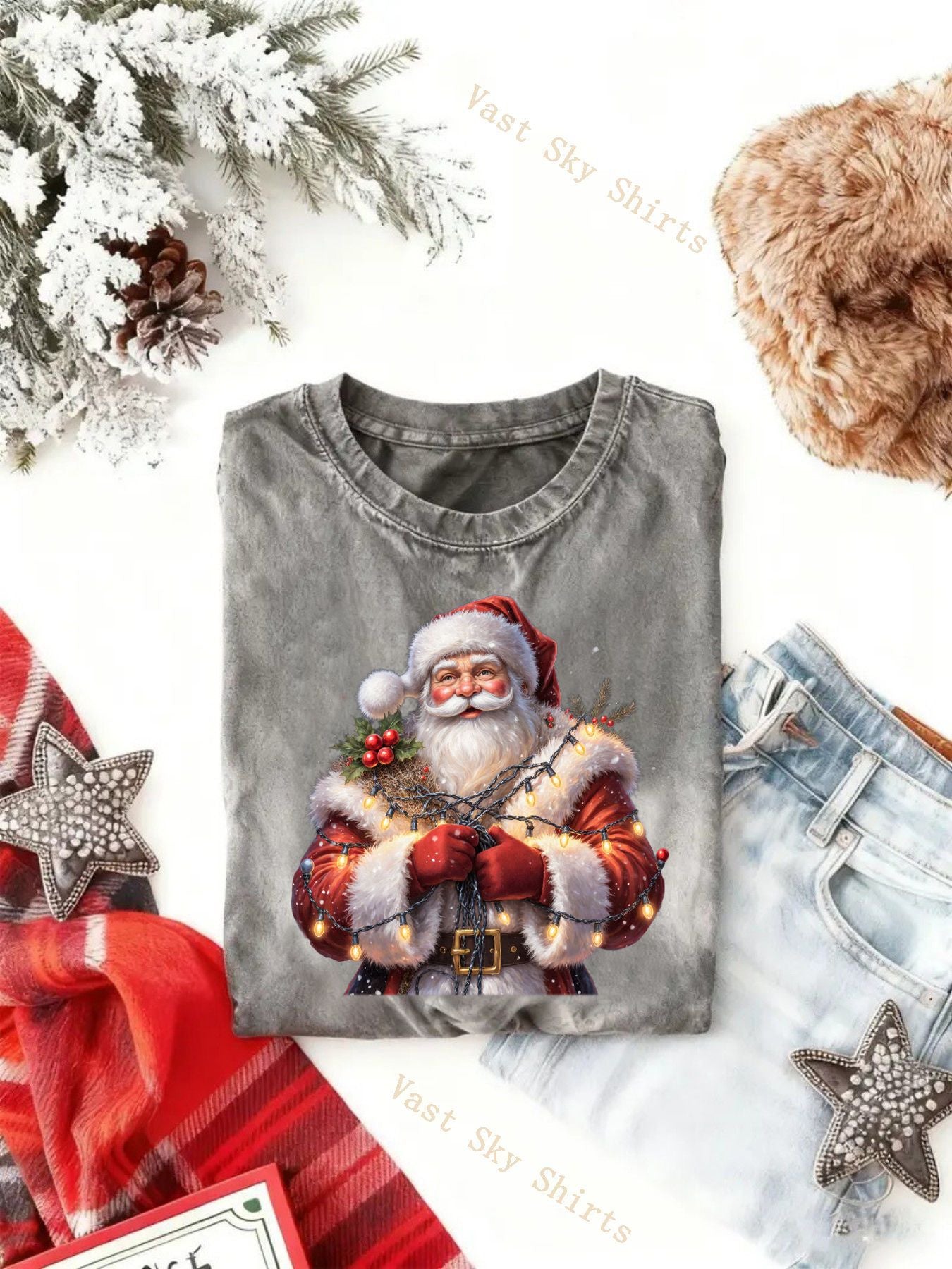 & Women's Vintage Y2K Retro Christmas T-Shirt with Santa Claus Print - Washed Round Neck Short Sleeve Casual Holiday Party Wear, Church Events & Family Gatherings Suitable for All-Season Wear, Machine Washable Santa Pattern T-Shirts
